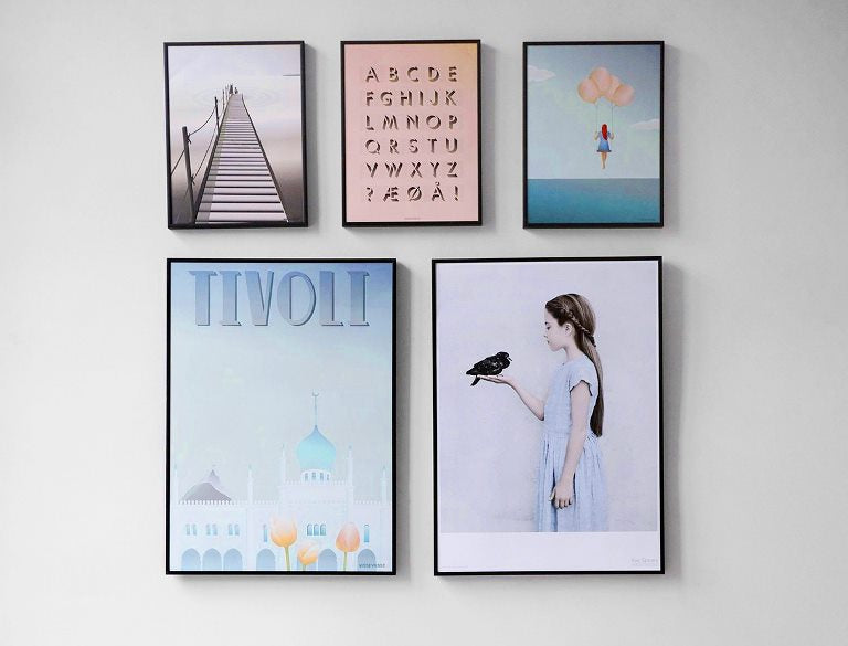 how to display wall art in groups