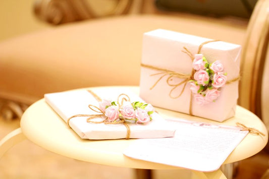 romantic wedding anniversary gift ideas