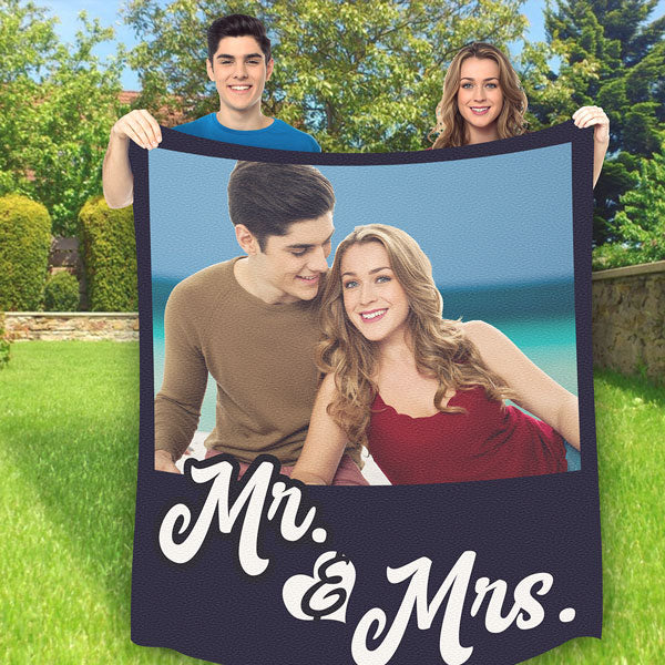 Personalized Photo Fleece Blanket "Mr & Mrs"